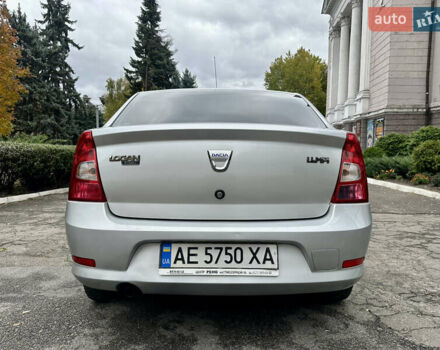 Дачия Логан 2008 в Каменское - Днепродзержинск на Automoto.ua Серый Дачия Логан, объемом двигателя 1.39 л и пробегом 165 тыс. км за 4600 $, фото 6 на Automoto.ua