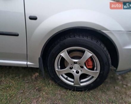 Серый Дачия Логан, объемом двигателя 1.6 л и пробегом 231 тыс. км за 4100 $, фото 32 на Automoto.ua
