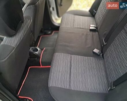 Серый Дачия Логан, объемом двигателя 1.6 л и пробегом 231 тыс. км за 4100 $, фото 30 на Automoto.ua