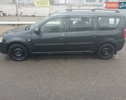 Серый Дачия Логан, объемом двигателя 1.6 л и пробегом 275 тыс. км за 4200 $, фото 4 на Automoto.ua