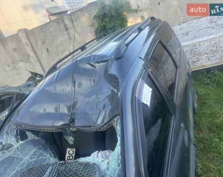 Сірий Дачія Logan, об'ємом двигуна 1.6 л та пробігом 278 тис. км за 1500 $, фото 3 на Automoto.ua