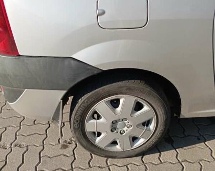 Серый Дачия Логан, объемом двигателя 1.6 л и пробегом 239 тыс. км за 5200 $, фото 7 на Automoto.ua