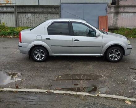 Серый Дачия Логан, объемом двигателя 1.6 л и пробегом 200 тыс. км за 5000 $, фото 23 на Automoto.ua