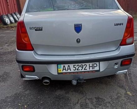 Серый Дачия Логан, объемом двигателя 1.6 л и пробегом 200 тыс. км за 5000 $, фото 2 на Automoto.ua