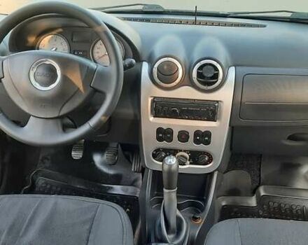 Сірий Дачія Logan, об'ємом двигуна 1.6 л та пробігом 208 тис. км за 6350 $, фото 34 на Automoto.ua