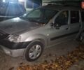 Серый Дачия Логан, объемом двигателя 1.6 л и пробегом 200 тыс. км за 5500 $, фото 2 на Automoto.ua