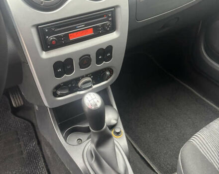 Сірий Дачія Logan, об'ємом двигуна 1.6 л та пробігом 130 тис. км за 6800 $, фото 14 на Automoto.ua