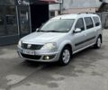 Серый Дачия Логан, объемом двигателя 1.6 л и пробегом 280 тыс. км за 6700 $, фото 1 на Automoto.ua