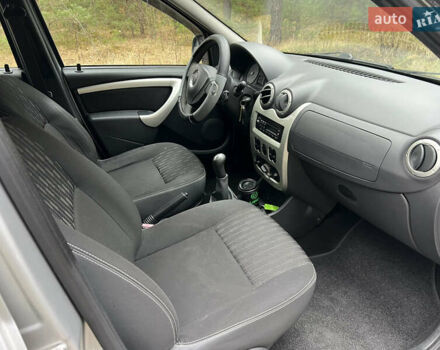 Сірий Дачія Logan, об'ємом двигуна 1.6 л та пробігом 212 тис. км за 6700 $, фото 12 на Automoto.ua