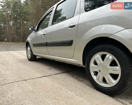 Сірий Дачія Logan, об'ємом двигуна 1.6 л та пробігом 212 тис. км за 6700 $, фото 15 на Automoto.ua