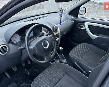 Серый Дачия Логан, объемом двигателя 1.5 л и пробегом 188 тыс. км за 6200 $, фото 8 на Automoto.ua