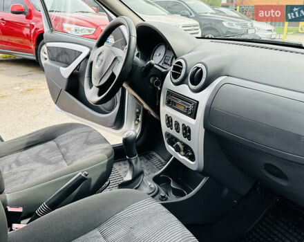 Серый Дачия Логан, объемом двигателя 1.6 л и пробегом 190 тыс. км за 6700 $, фото 30 на Automoto.ua