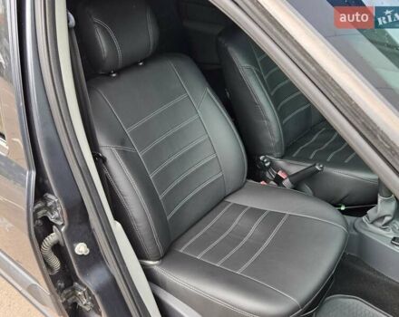 Дачія Logan 2012 у Києві на Automoto.ua Сірий Дачія Logan, об'ємом двигуна 1.6 л та пробігом 233 тис. км за 5700 $, фото 10 на Automoto.ua