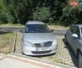 Серый Дачия Логан, объемом двигателя 1.6 л и пробегом 255 тыс. км за 5500 $, фото 1 на Automoto.ua