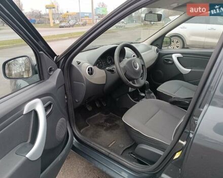 Серый Дачия Логан, объемом двигателя 1.6 л и пробегом 137 тыс. км за 6999 $, фото 12 на Automoto.ua