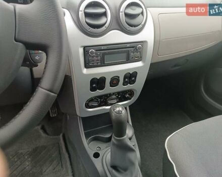 Серый Дачия Логан, объемом двигателя 1.6 л и пробегом 137 тыс. км за 6999 $, фото 14 на Automoto.ua