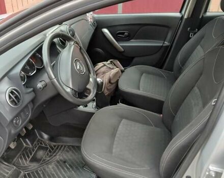 Серый Дачия Логан, объемом двигателя 1.5 л и пробегом 180 тыс. км за 8200 $, фото 2 на Automoto.ua