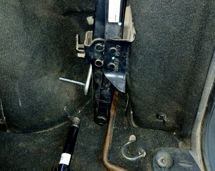 Серый Дачия Логан, объемом двигателя 1.6 л и пробегом 0 тыс. км за 4000 $, фото 6 на Automoto.ua