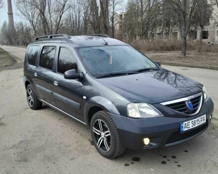 Серый Дачия Логан, объемом двигателя 1.6 л и пробегом 250 тыс. км за 6000 $, фото 4 на Automoto.ua