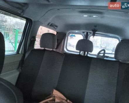 Серый Дачия Логан, объемом двигателя 1.5 л и пробегом 200 тыс. км за 6000 $, фото 4 на Automoto.ua