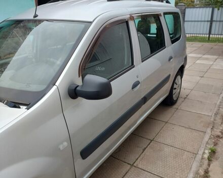 Сірий Дачія Logan, об'ємом двигуна 1.6 л та пробігом 201 тис. км за 3300 $, фото 2 на Automoto.ua