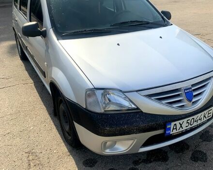 Серый Дачия Логан, объемом двигателя 1.6 л и пробегом 162 тыс. км за 5500 $, фото 2 на Automoto.ua