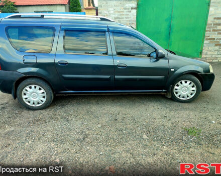 Сірий Дачія Logan, об'ємом двигуна 1.6 л та пробігом 309 тис. км за 3900 $, фото 1 на Automoto.ua