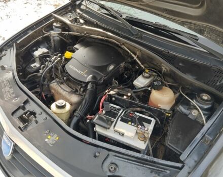 Серый Дачия Логан, объемом двигателя 1.6 л и пробегом 300 тыс. км за 3950 $, фото 7 на Automoto.ua