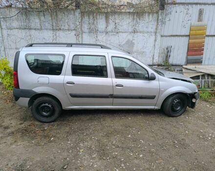 Серый Дачия Логан, объемом двигателя 1.6 л и пробегом 276 тыс. км за 2100 $, фото 6 на Automoto.ua