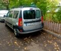 Серый Дачия Логан, объемом двигателя 1.6 л и пробегом 223 тыс. км за 3500 $, фото 1 на Automoto.ua