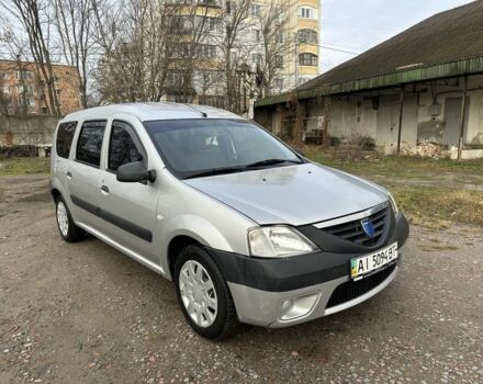 Серый Дачия Логан, объемом двигателя 1.6 л и пробегом 203 тыс. км за 3700 $, фото 1 на Automoto.ua