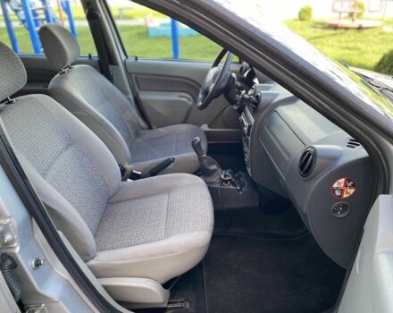 Серый Дачия Логан, объемом двигателя 0 л и пробегом 197 тыс. км за 4699 $, фото 13 на Automoto.ua