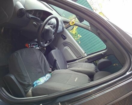 Сірий Дачія Logan, об'ємом двигуна 1.6 л та пробігом 315 тис. км за 4500 $, фото 3 на Automoto.ua