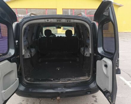 Серый Дачия Логан, объемом двигателя 1.6 л и пробегом 245 тыс. км за 3545 $, фото 14 на Automoto.ua