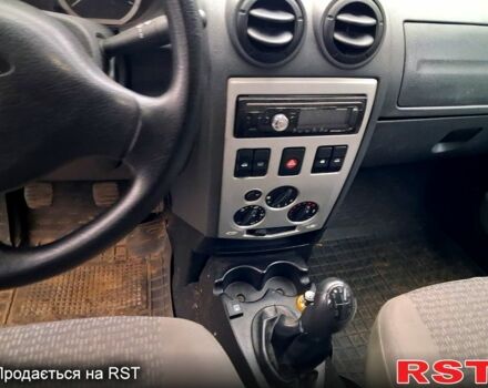 Серый Дачия Логан, объемом двигателя 1.6 л и пробегом 212 тыс. км за 5300 $, фото 9 на Automoto.ua