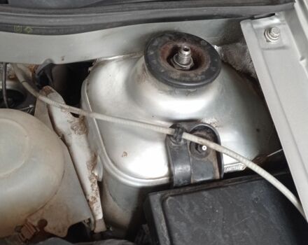 Сірий Дачія Logan, об'ємом двигуна 1.6 л та пробігом 278 тис. км за 6000 $, фото 5 на Automoto.ua