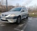 Серый Дачия Логан, объемом двигателя 1.6 л и пробегом 291 тыс. км за 3910 $, фото 1 на Automoto.ua