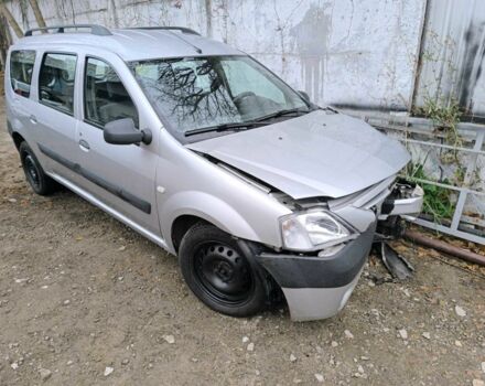 Серый Дачия Логан, объемом двигателя 1.6 л и пробегом 276 тыс. км за 2100 $, фото 7 на Automoto.ua