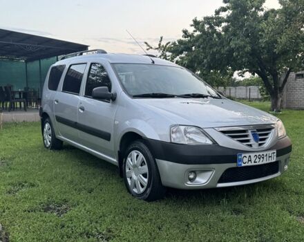 Серый Дачия Логан, объемом двигателя 1.6 л и пробегом 147 тыс. км за 5700 $, фото 5 на Automoto.ua