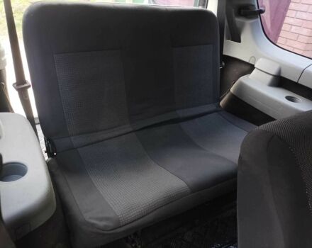 Серый Дачия Логан, объемом двигателя 1.6 л и пробегом 245 тыс. км за 3545 $, фото 18 на Automoto.ua