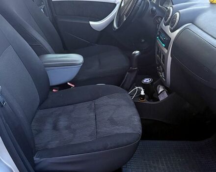 Серый Дачия Логан, объемом двигателя 1.6 л и пробегом 328 тыс. км за 5850 $, фото 6 на Automoto.ua