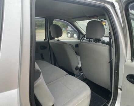 Сірий Дачія Logan, об'ємом двигуна 1.6 л та пробігом 221 тис. км за 5300 $, фото 7 на Automoto.ua