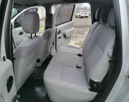 Серый Дачия Логан, объемом двигателя 1.6 л и пробегом 164 тыс. км за 5300 $, фото 19 на Automoto.ua