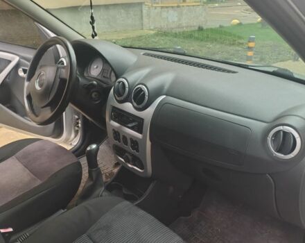 Сірий Дачія Logan, об'ємом двигуна 1.6 л та пробігом 245 тис. км за 4100 $, фото 14 на Automoto.ua