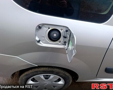 Сірий Дачія Logan, об'ємом двигуна 1.6 л та пробігом 160 тис. км за 5650 $, фото 8 на Automoto.ua