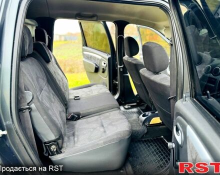 Сірий Дачія Logan, об'ємом двигуна 1.6 л та пробігом 78 тис. км за 8200 $, фото 9 на Automoto.ua