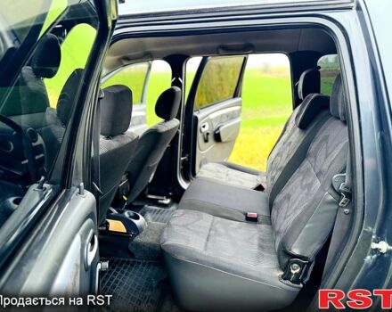 Сірий Дачія Logan, об'ємом двигуна 1.6 л та пробігом 78 тис. км за 8200 $, фото 10 на Automoto.ua