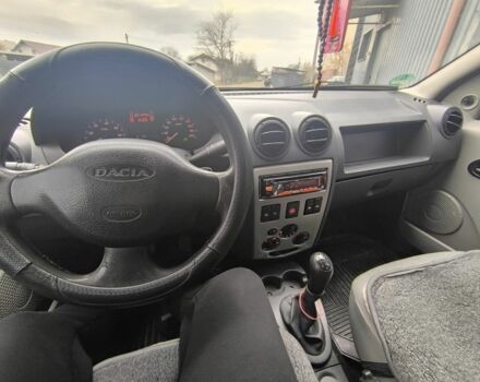 Сірий Дачія Logan, об'ємом двигуна 1.6 л та пробігом 221 тис. км за 4850 $, фото 12 на Automoto.ua