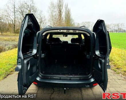 Сірий Дачія Logan, об'ємом двигуна 1.6 л та пробігом 78 тис. км за 8200 $, фото 12 на Automoto.ua