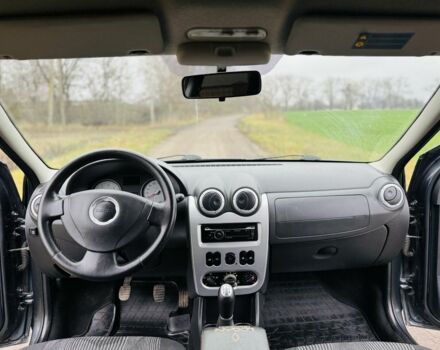 Сірий Дачія Logan, об'ємом двигуна 1.6 л та пробігом 78 тис. км за 8200 $, фото 6 на Automoto.ua